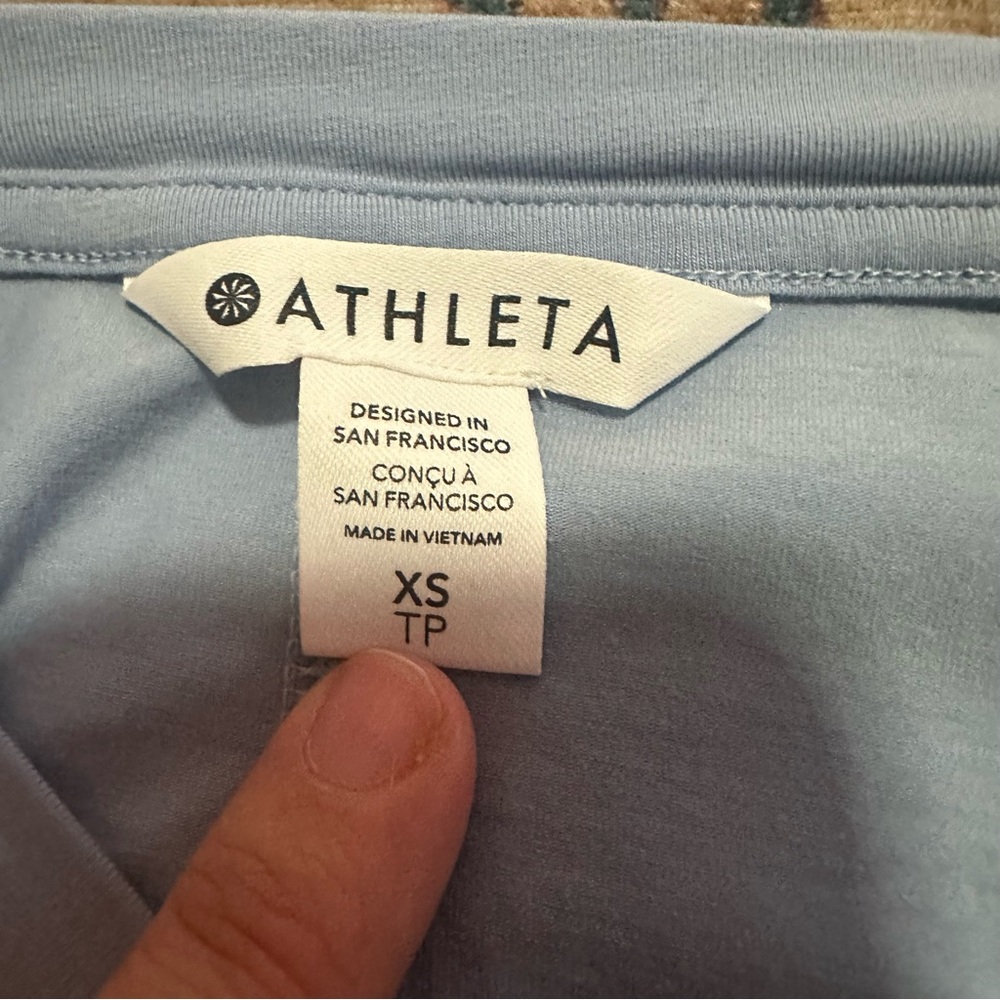 Athleta• Baby blue long sleeve athletic shirt size XS - Picture 5 of 8